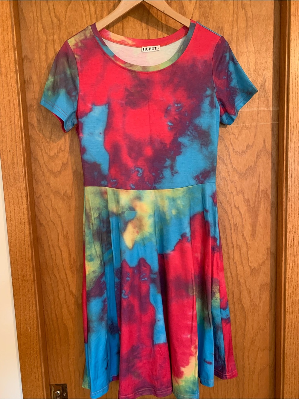 Women’s Tie-Dye Short Sleeve Midi Dress - size Medium